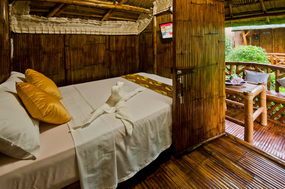 Oyo 678 Blessie'S Bed And Breakfast Puerto Princesa Exterior foto