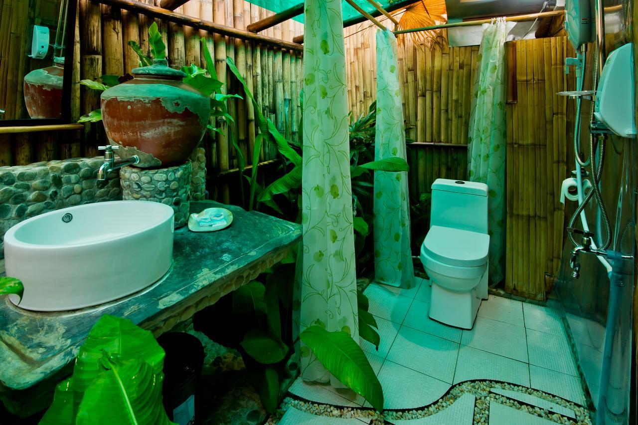 Oyo 678 Blessie'S Bed And Breakfast Puerto Princesa Exterior foto